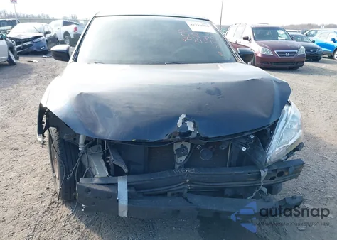 2015 Nissan Sentra S z USA, uszkodzony, nr VIN 3N1AB7AP7FY315754